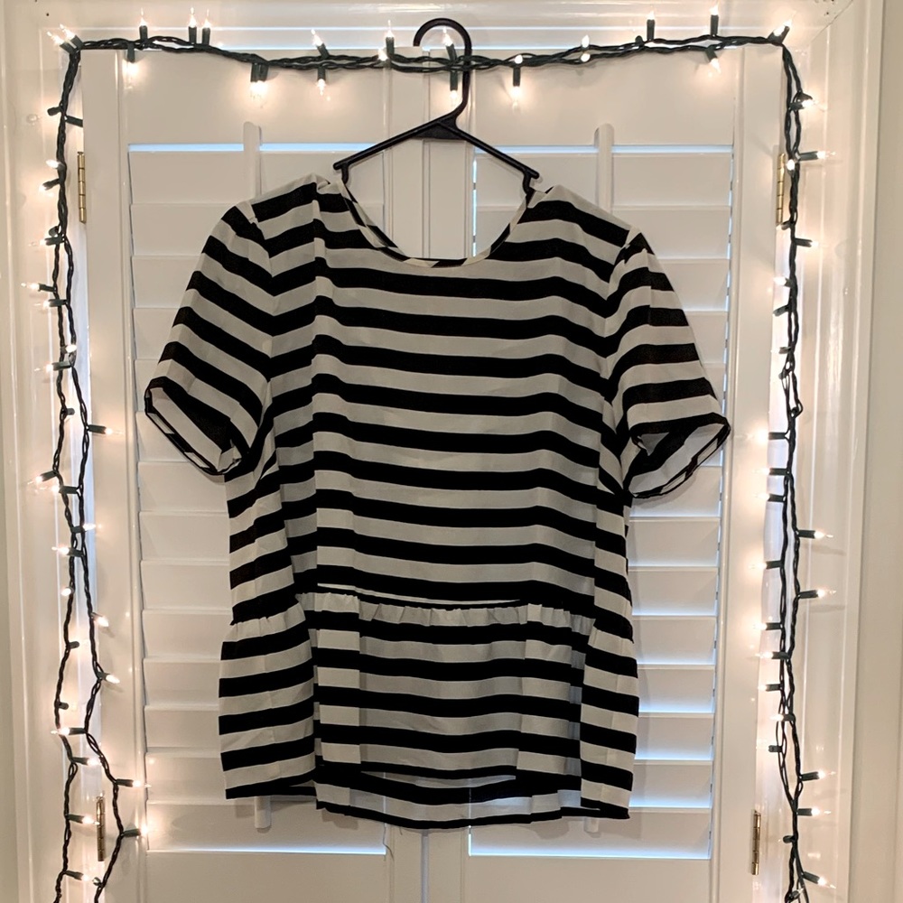 Black and White Striped Juicy Couture Top, XL